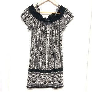 Three Pink Hearts Women's Cameo Swing Dress